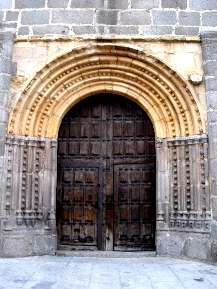 Avila - Iglesia de San Juan Bautista 27