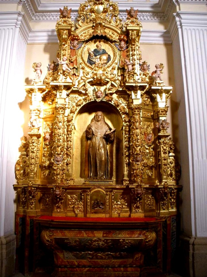 Avila - Monasterio de la Encarnacion 48 (Capilla donde Santa Teresa y San Juan de la Cruz cayeron en extasis)