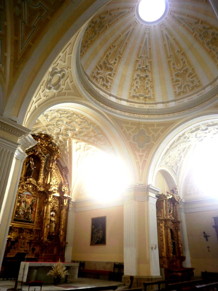 Avila - Monasterio de la Encarnacion 51 (Capilla donde Santa Teresa y San Juan de la Cruz cayeron en extasis)