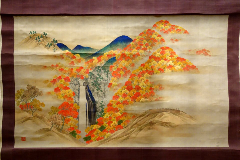 Autumn scene - Sanada Treasure Museum - DSC09489