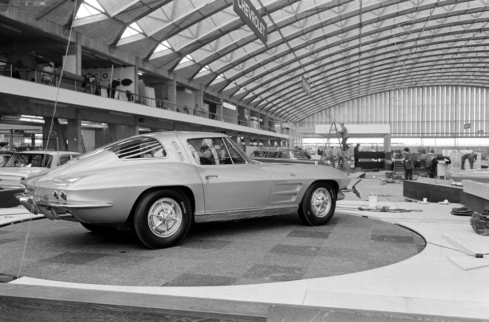 Automobieltentoonstelling in de RAI, overzicht van de werkzaamheden in de RAI, Bestanddeelnr 914-7855