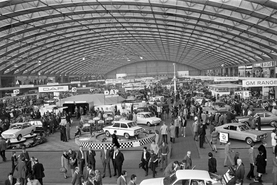 Autotentoonstelling in RAI, Amsterdam overzicht drukte, Bestanddeelnr 924-2837
