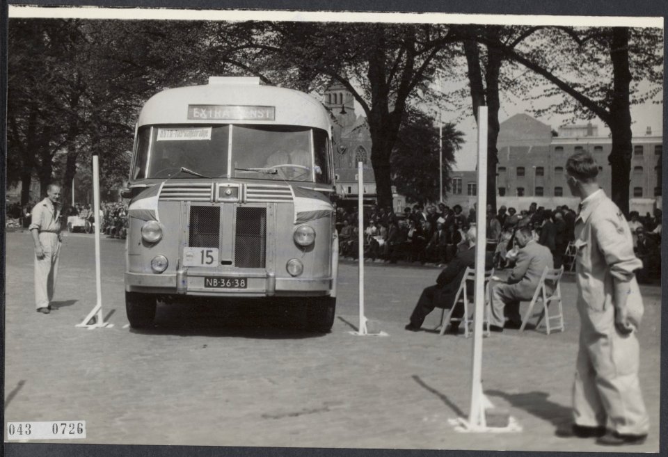 Autobussen, wedstrijden, Nederlandse Vereniging van Transportondernemingen, Bestanddeelnr 043-0726