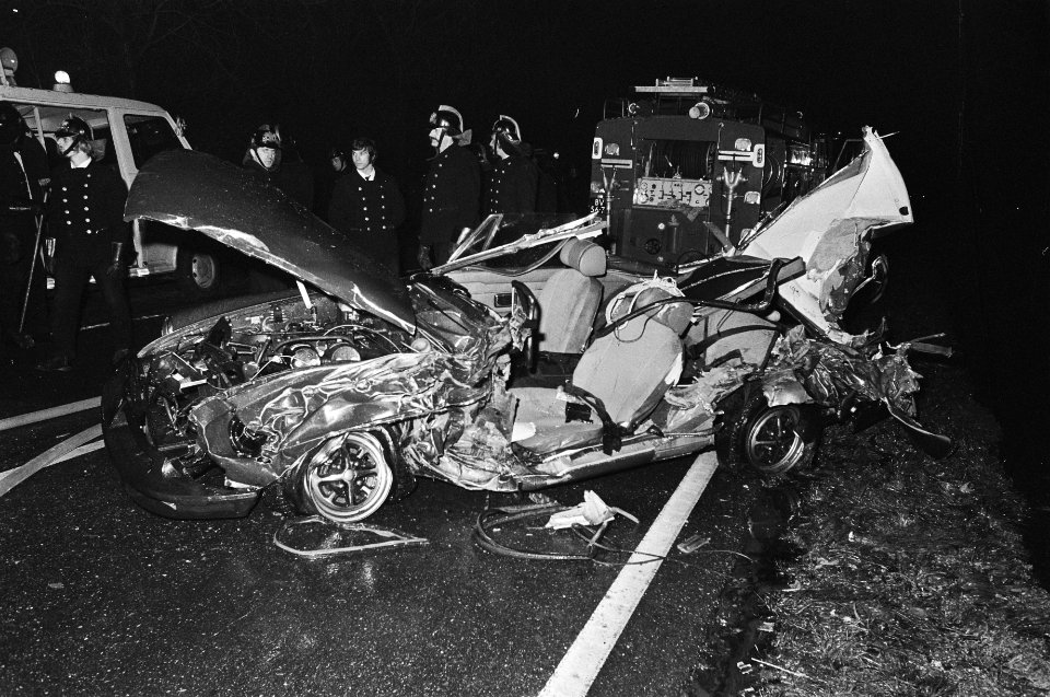 Auto-ongeluk bij Priemond, Bestanddeelnr 928-9204
