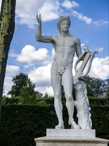 Château de versailles statue garden
