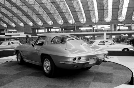 Automobieltentoonstelling in de RAI, de voorbereidingen, Bestanddeelnr 914-7852