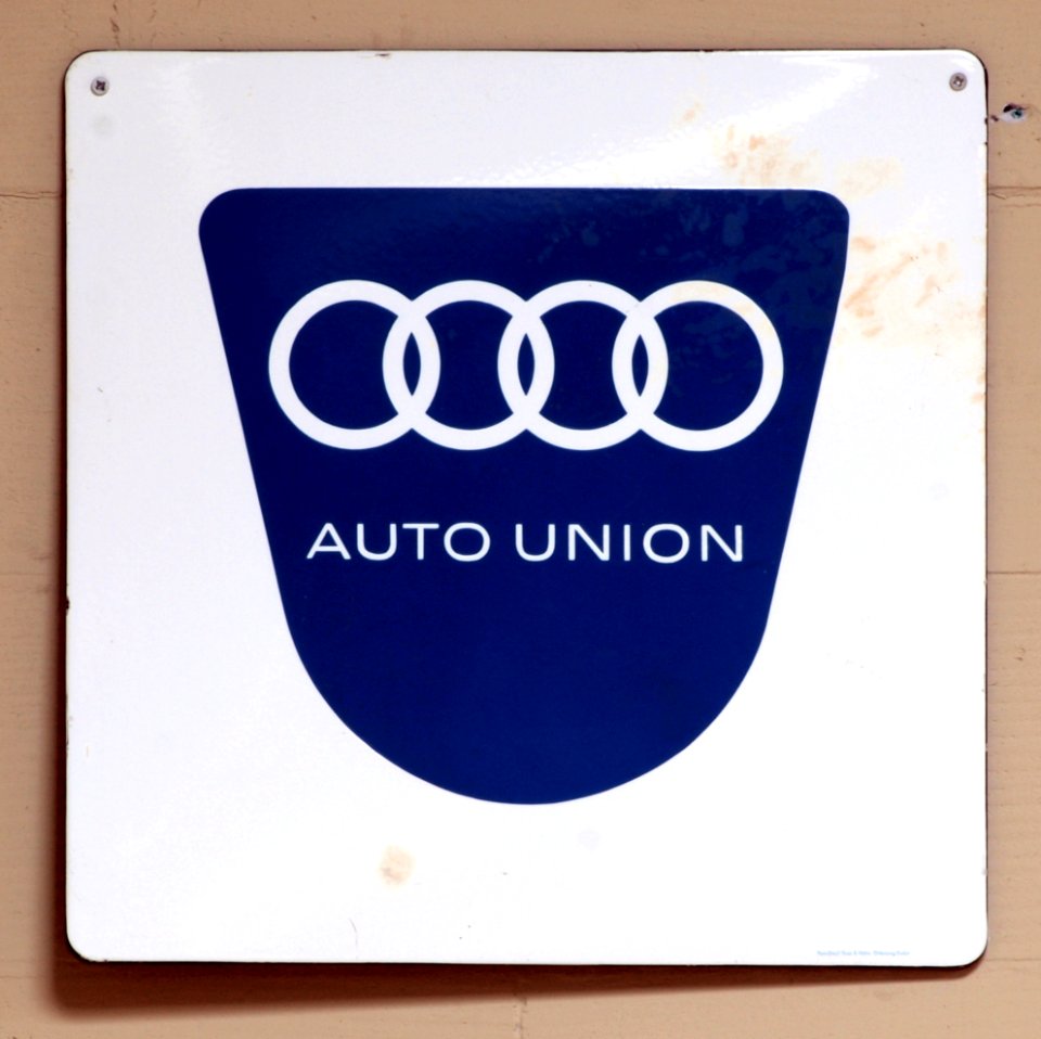 Auto union, Enamel advert sign at the den hartog ford museum pic-022