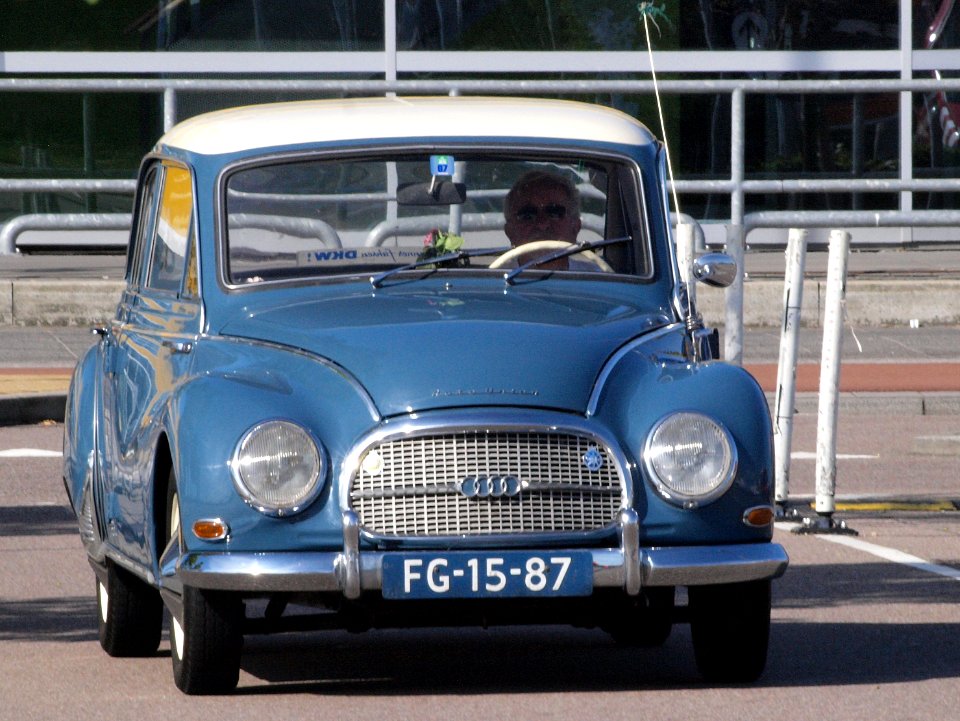 Auto Union 1000 Super p9