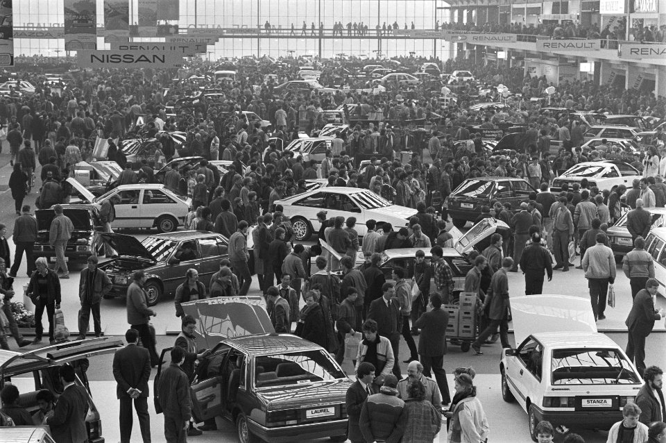 Auto RAI'85, grote drukte tijdens het eerste weekend, Bestanddeelnr 933-2323
