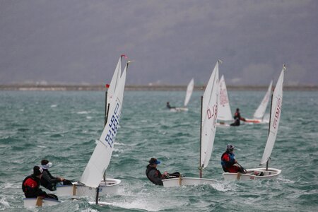 Sailing optimist sea