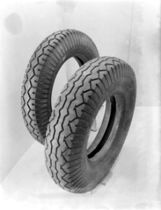 Autobanden van het merk Goodyear, Bestanddeelnr 252-0454