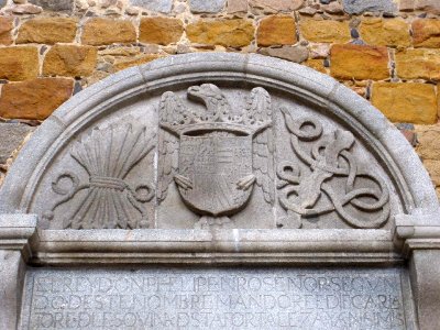 Avila - Murallas, Puerta del Alcazar 6