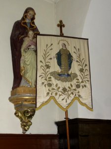 Autreppes (Aisne) église, bannière de procession B