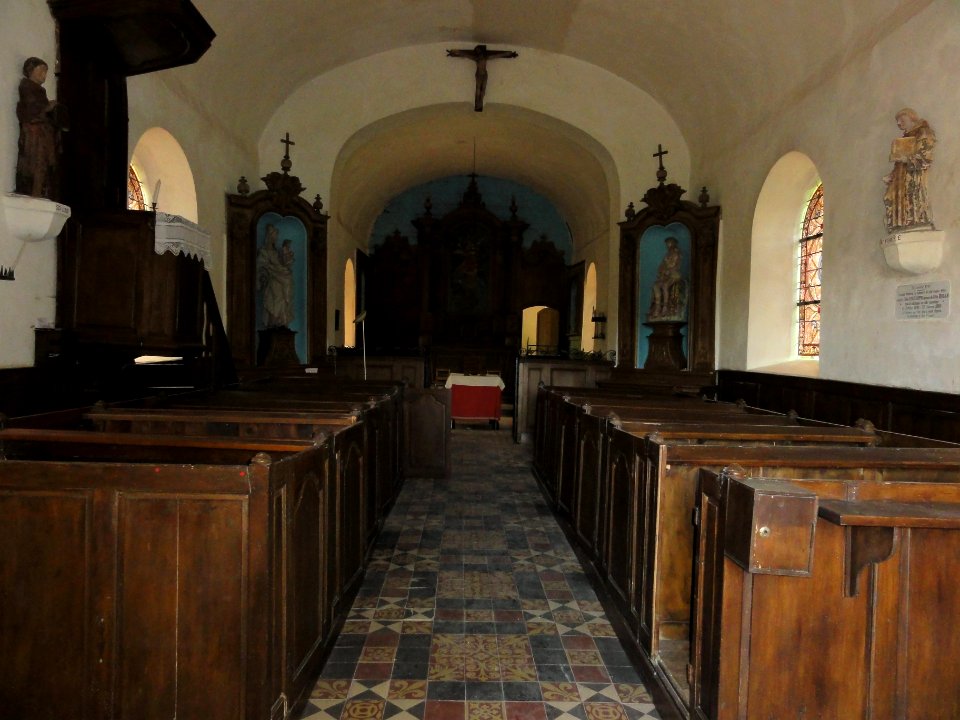 Auzouville-l'Esneval (Seine-Mar.) chapelle de Saint-Étienne-le-Vieux (05) intérieur, le nef
