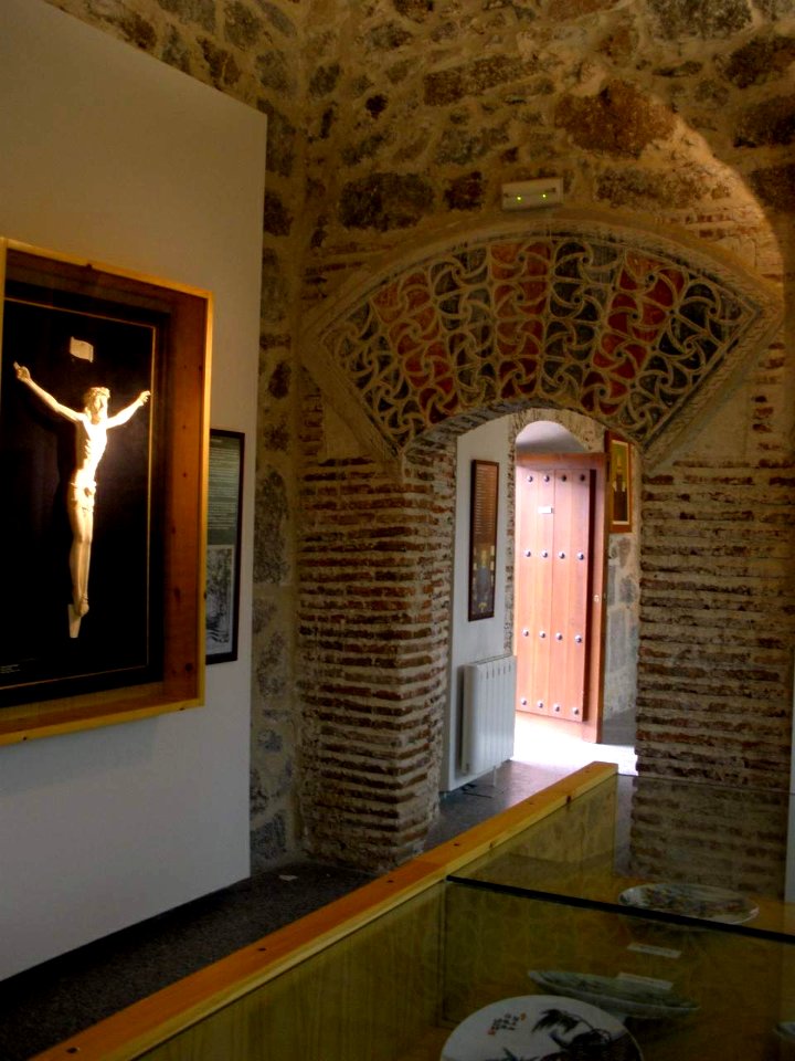 Avila - Real Monasterio de Santo Tomas, Museo de Arte Oriental 17