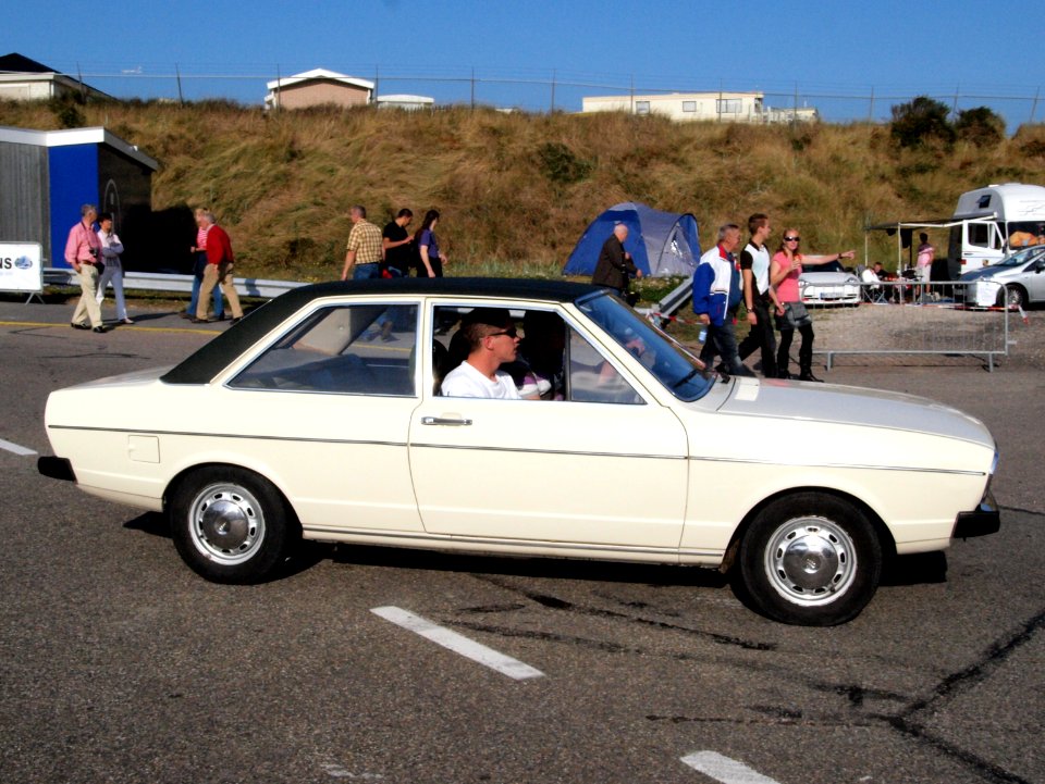 Auto Union 843241 Audi 80 GL dutch licence registration 85-JR-84 pic1
