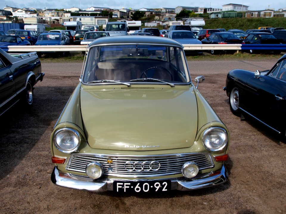 Auto Union DKW F12 pic2