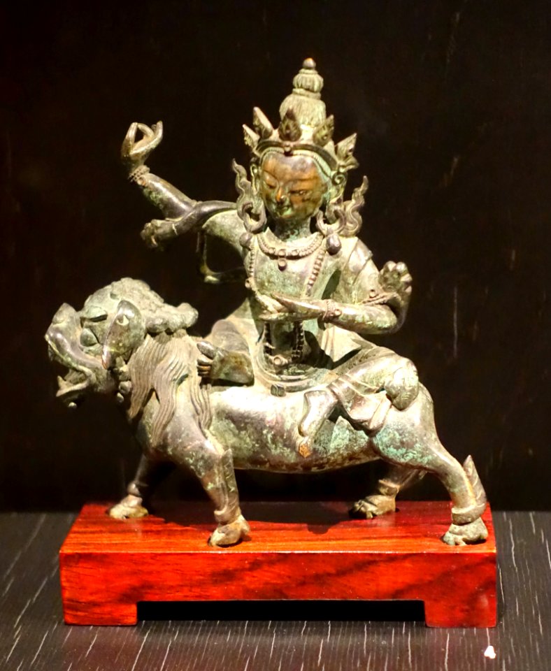 Avalokiteshvara, China, Qing dynasty, 1700s, gilded bronze - Östasiatiska museet, Stockholm - DSC09611