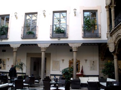 Avila - Palacio del Marques de Velada 10