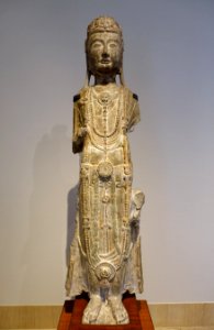 Avalokitesvara, standing Buddha, China, probably from Taiyuan, Shanxi province, Sui dynasty, 581-618 AD, limestone - Matsuoka Museum of Art - Tokyo, Japan - DSC07067