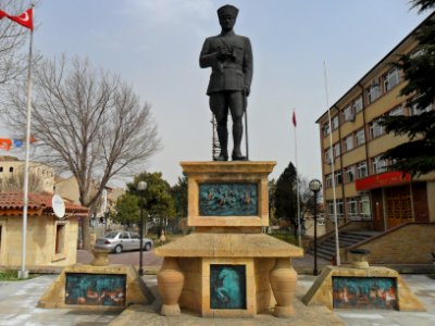 Avanos Atatürk Heykeli (2)
