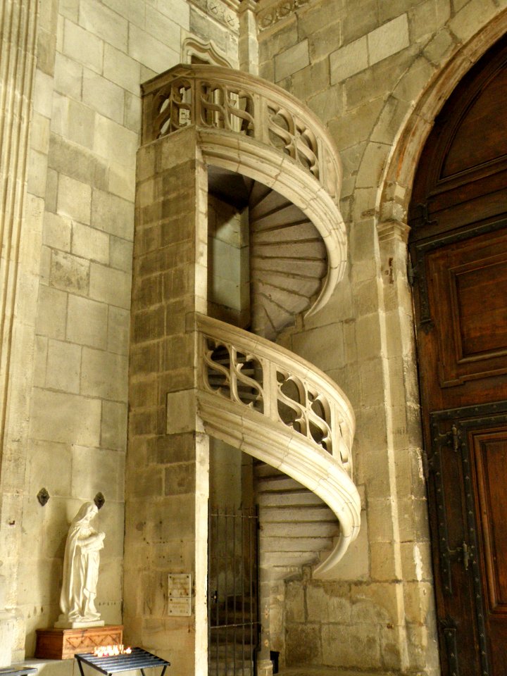 Autun Cathédrale Colimaçon