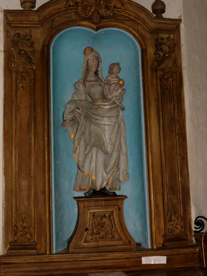 Auzouville-l'Esneval (Seine-Mar.) chapelle St.Étienne-le-Vieux, statue 02 Vierge à l'Enfant