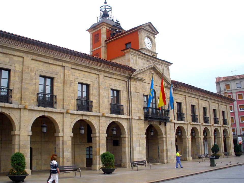 Aviles - Ayuntamiento 1