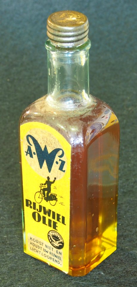 AWZ Rijwiel Olie fles, foto 3
