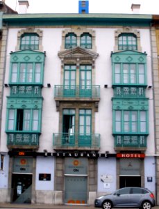 Aviles - 37