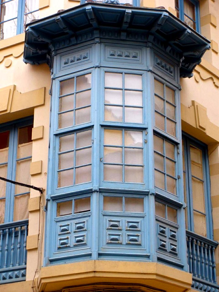 Aviles - 05