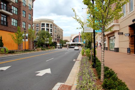 Avalon (Alpharetta, Georgia) September 2015