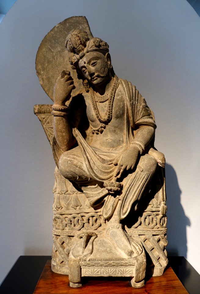 Avalokitesvara, seated Bodhisattva in meditation pose, Gandhara, c. 3rd century AD, gray schist - Matsuoka Museum of Art - Tokyo, Japan - DSC07059