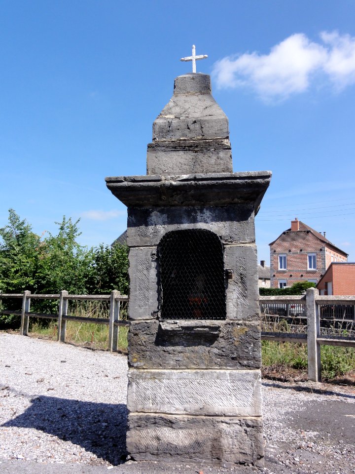Avesnelles (Nord, Fr) chapelle N.D. de Bon Secours