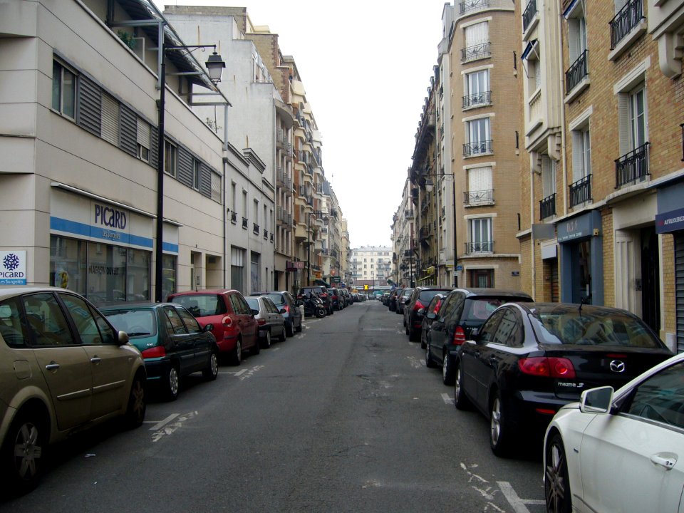 Avenue Pasteur, Courbevoie, France 04