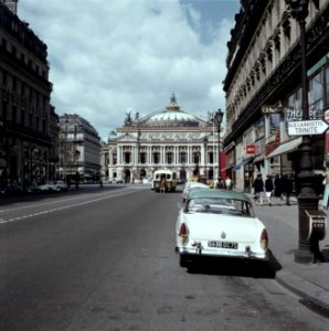 Avenue de l'Opera in Parijs, Bestanddeelnr 255-9976