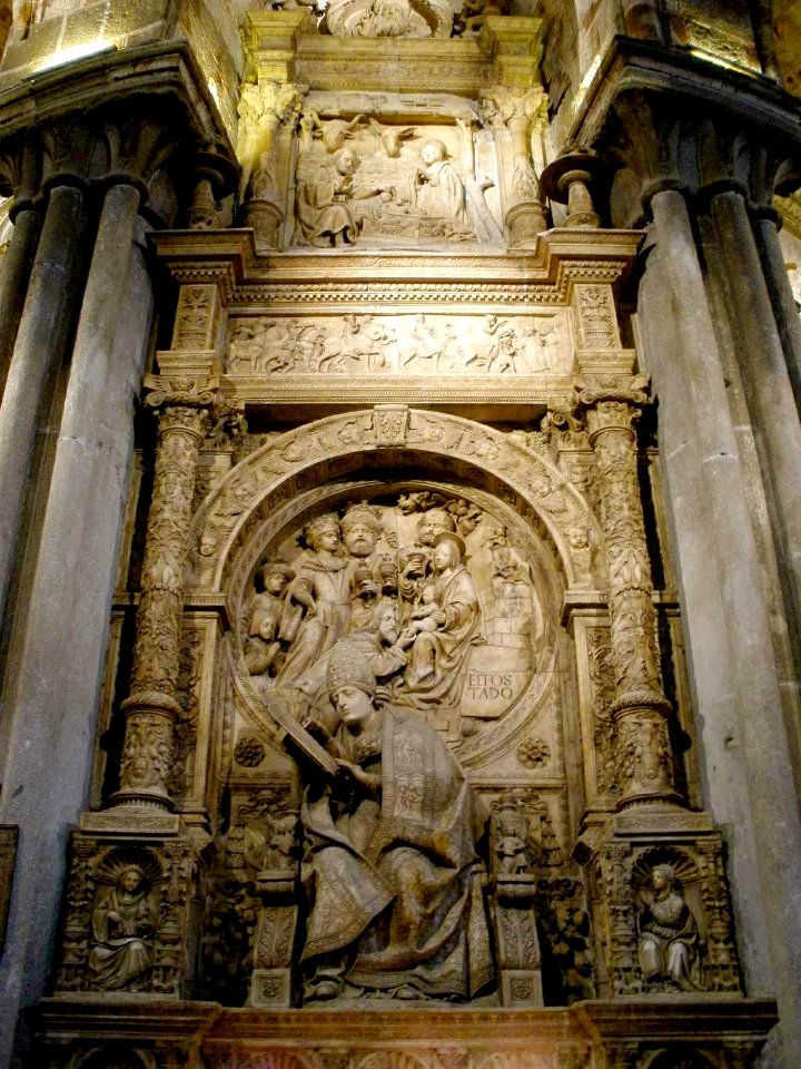 Avila - Catedral, interiores 12 (girola)