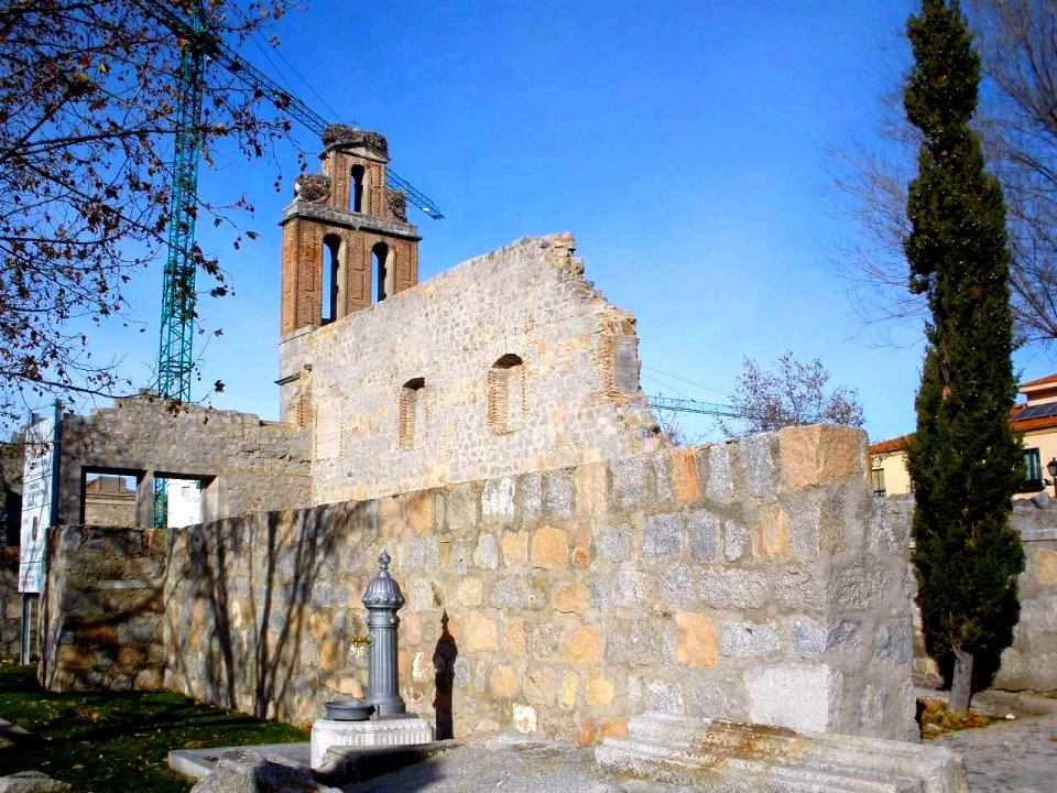 Avila - Convento de San Jeronimo 3