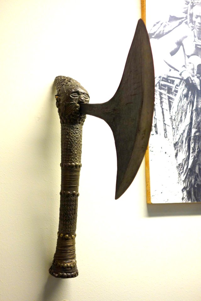 Ax - Kongo - Royal Museum for Central Africa - DSC05723