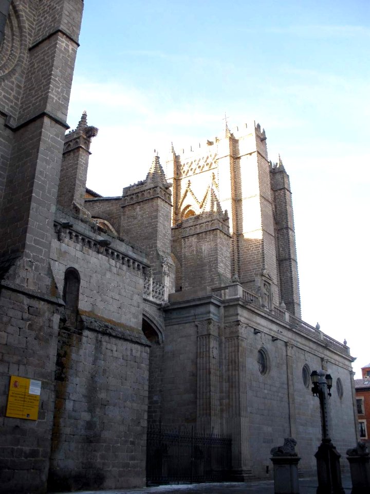 Avila - Catedral, exteriores 38