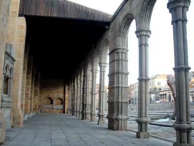 Avila - Basilica de San Vicente, exteriores 03