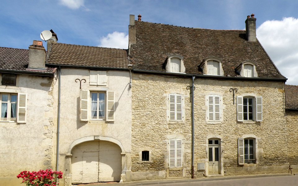Auxey-Duresses Route de Beaune 2