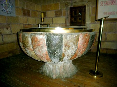 Avila - Iglesia de San Pedro 17