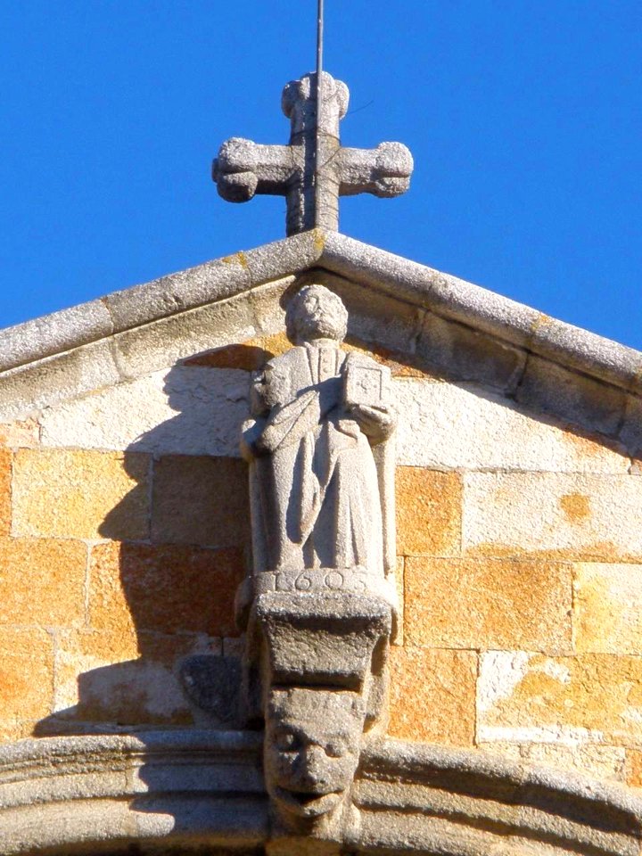 Avila - Iglesia de San Pedro 10