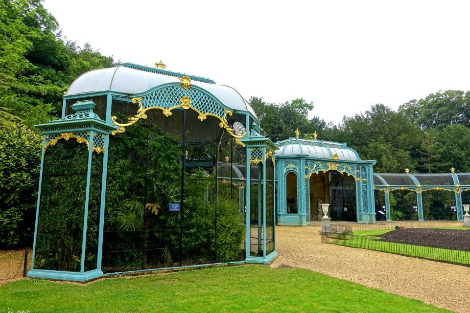 Aviary - Waddesdon Manor - Buckinghamshire, England - DSC07493