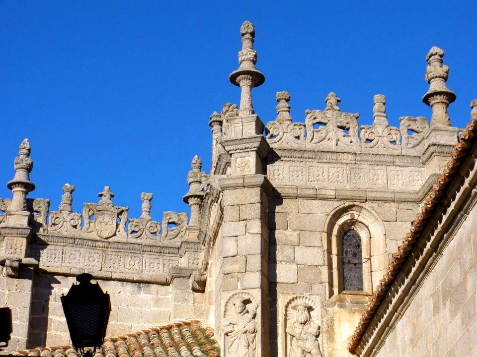 Avila - Catedral, exteriores 01