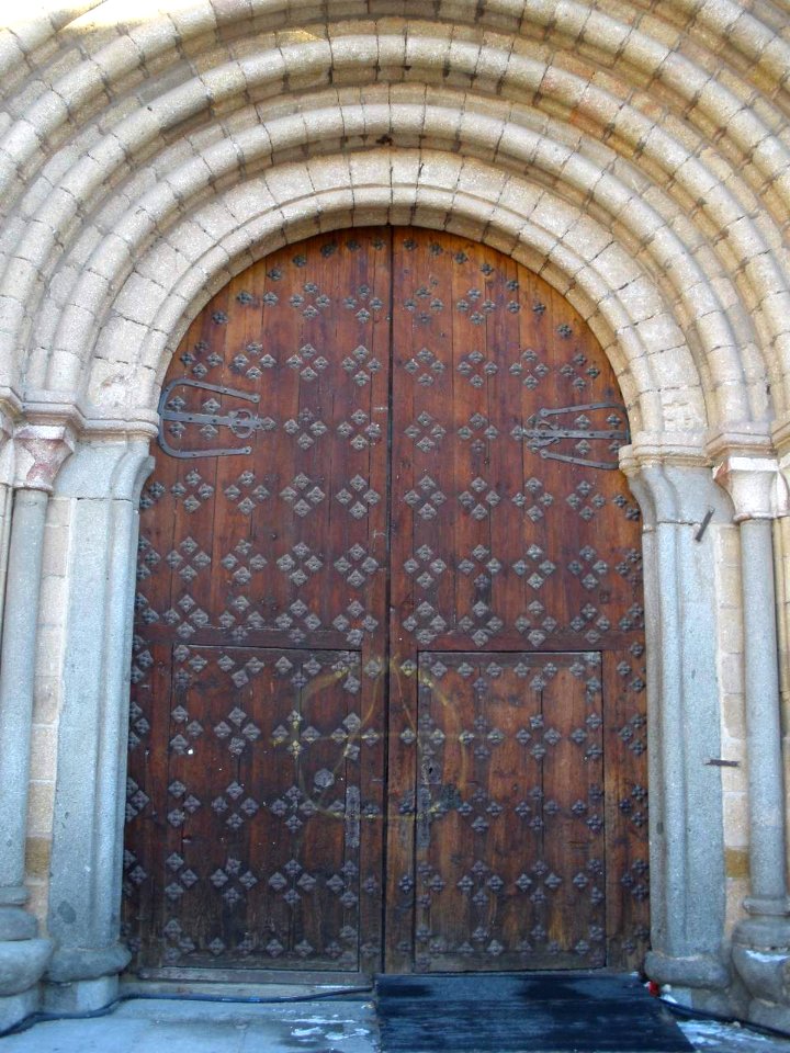 Avila - Iglesia de San Pedro 13