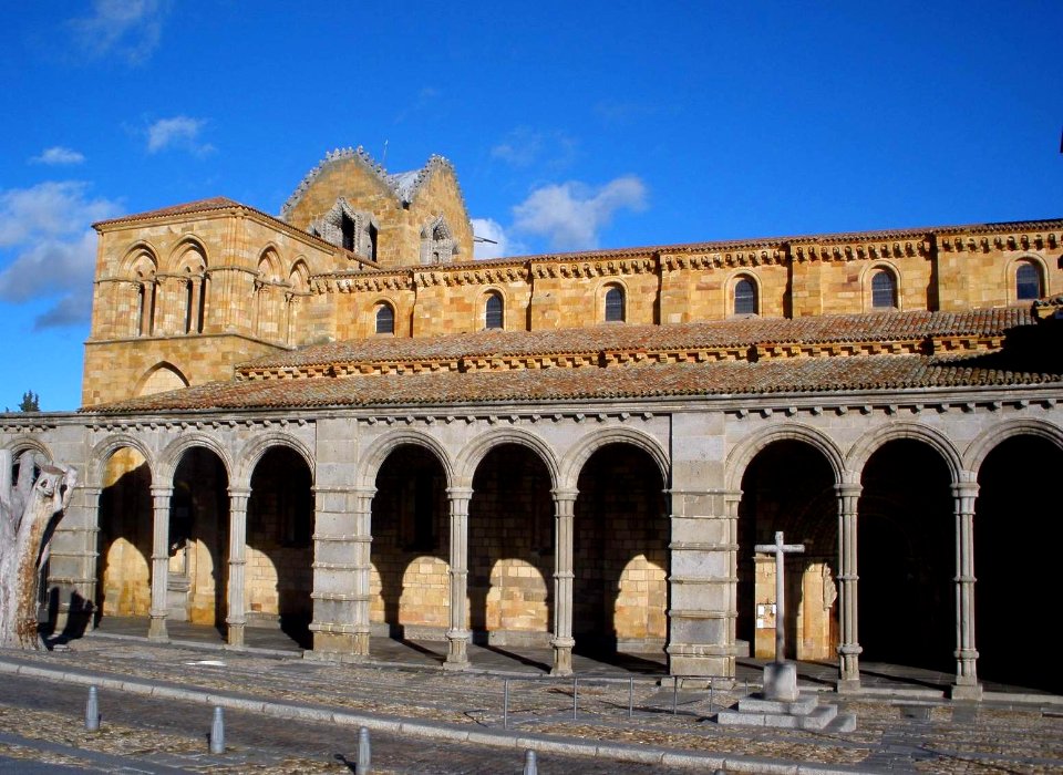 Avila - Basilica de San Vicente, exteriores 41