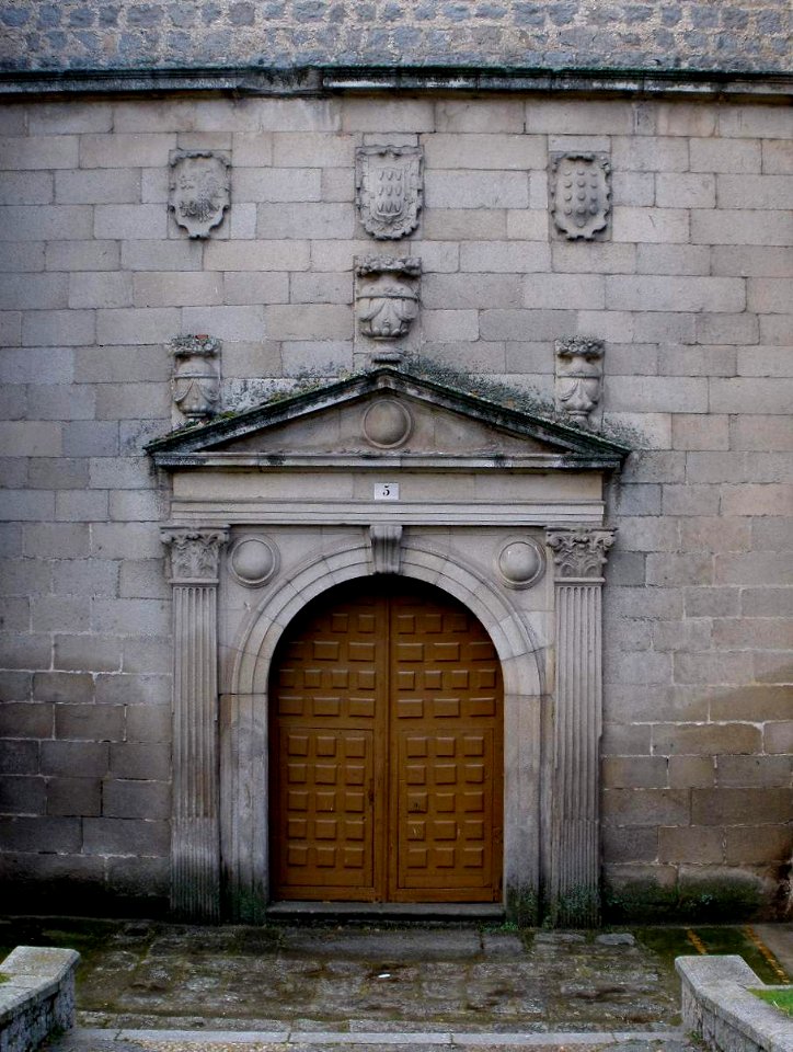 Avila - Iglesia de Santa Maria de Jesus (Ex Convento de las Gordillas) 06