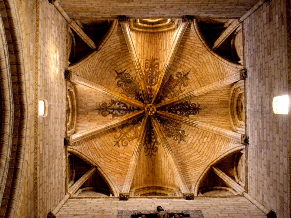 Avila - Basilica de San Vicente, interiores 27